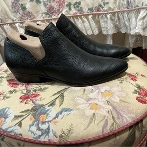 Naturalizer Black Leather Belinda Slip-On